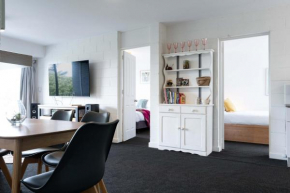 Urban apartment Parkside Cozy Lounge & Dining